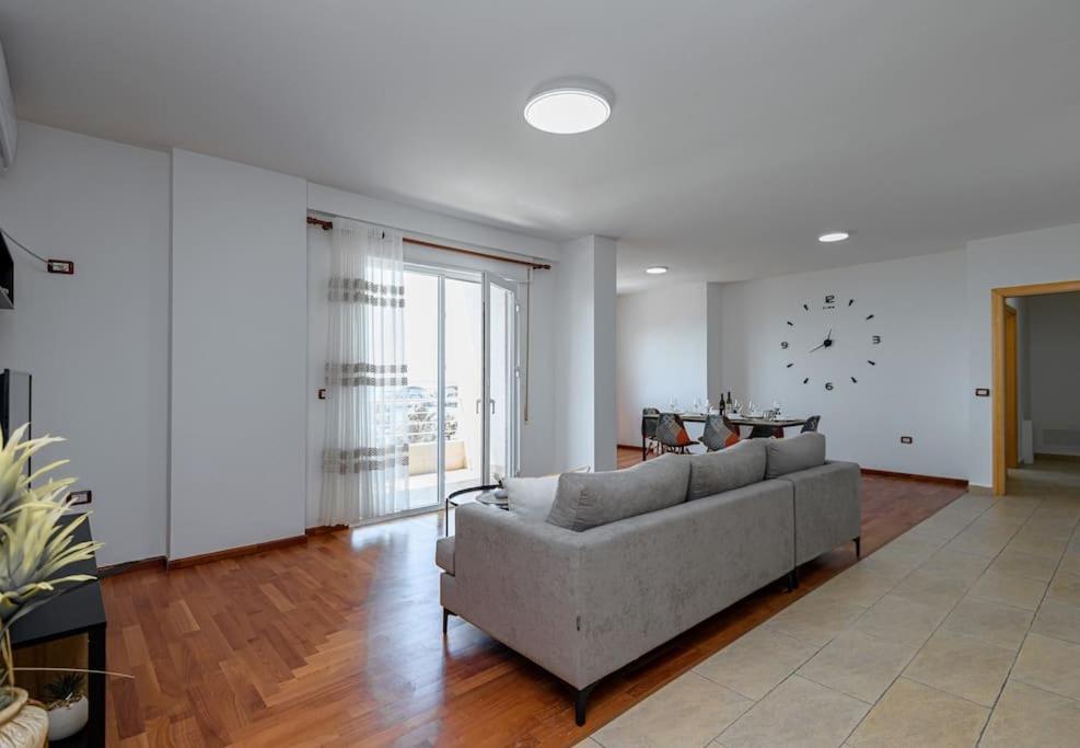 Grand View Apartment Durres Exterior photo